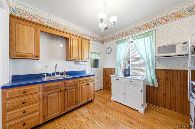 59 Mang Avenue, Tonawanda, NY 14217