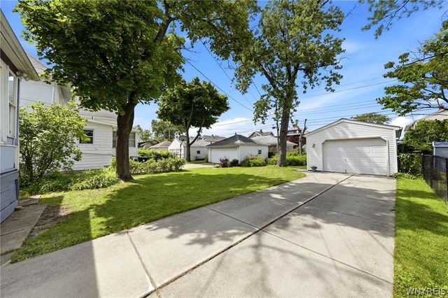 59 Mang Avenue, Tonawanda, NY 14217