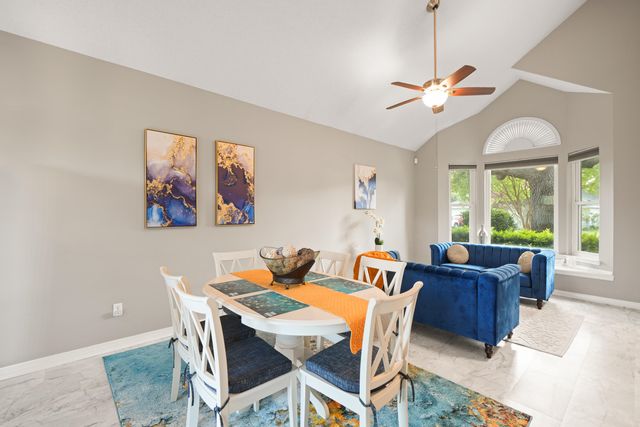 935 Shalimar Point Drive, Shalimar, FL 32579