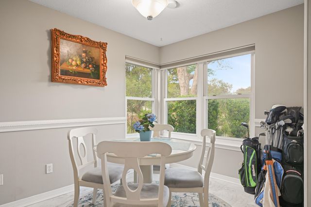 935 Shalimar Point Drive, Shalimar, FL 32579