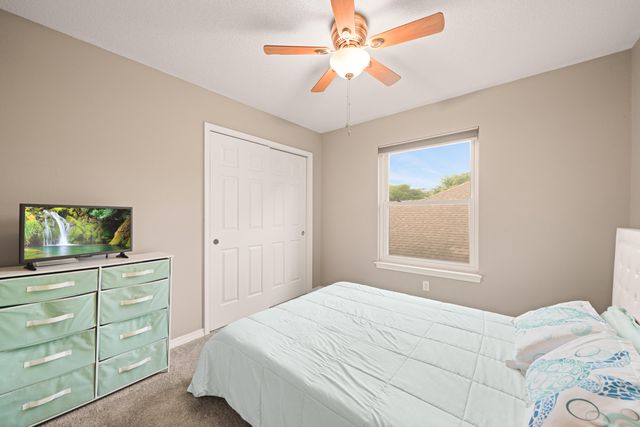 935 Shalimar Point Drive, Shalimar, FL 32579