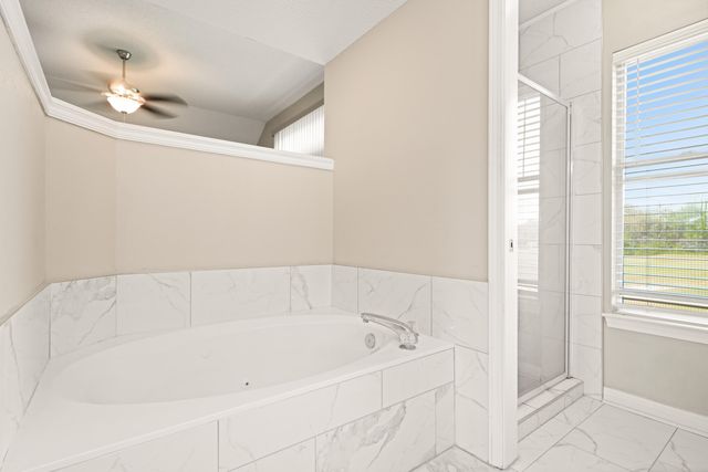 935 Shalimar Point Drive, Shalimar, FL 32579