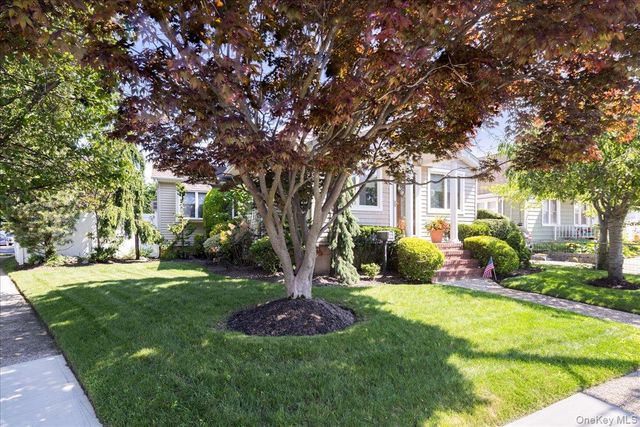 714 Wyckoff Avenue, Bellmore, NY 11710