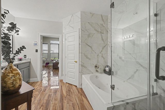 8422 W Sienna Cove Lane, Houston, TX 77083