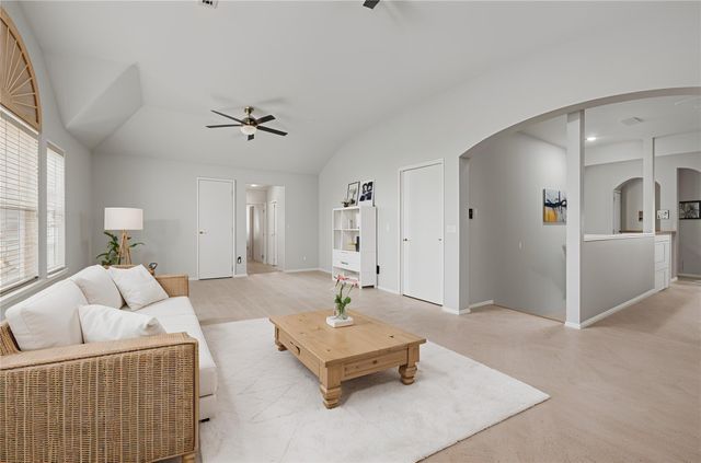 8422 W Sienna Cove Lane, Houston, TX 77083