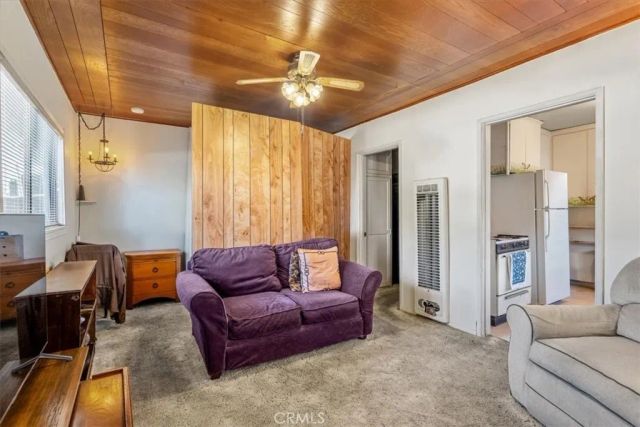 16903 Freeman Avenue, Lawndale, CA 90260