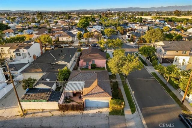 16903 Freeman Avenue, Lawndale, CA 90260