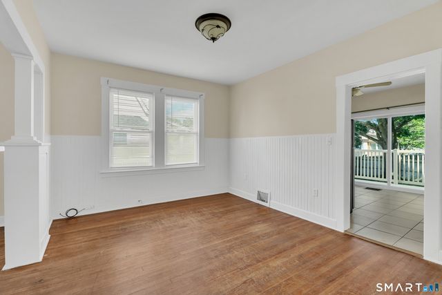 215 Overland Avenue, Bridgeport, CT 06606