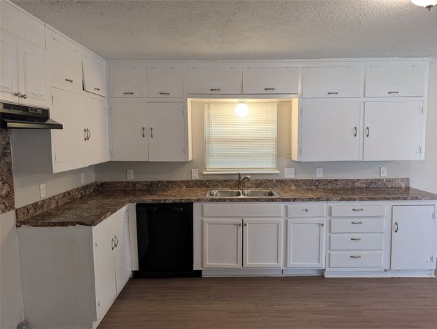 2344 Linda Lane, Fort Worth, TX 76119