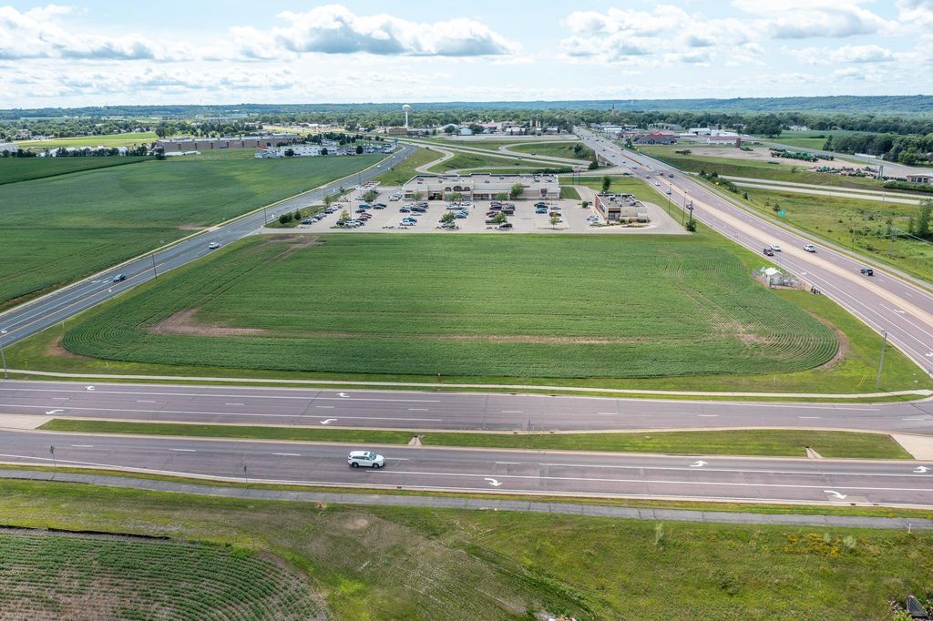 XXXX Enterprise Drive E, Belle Plaine, MN 56011 — photo 2