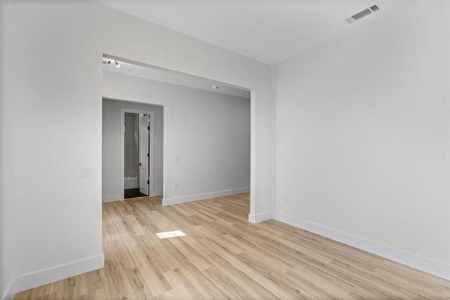 520 Rockbridge Road SW, Lilburn, GA 30047