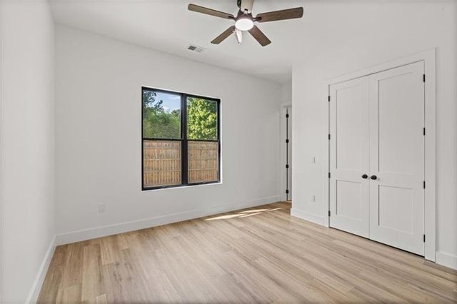 520 Rockbridge Road SW, Lilburn, GA 30047