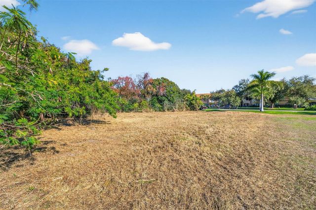 ROYAL PALM DRIVE S, Gulfport, FL 33707