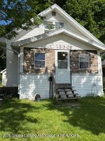 1330 Lansing Avenue, Lansing, MI 48915