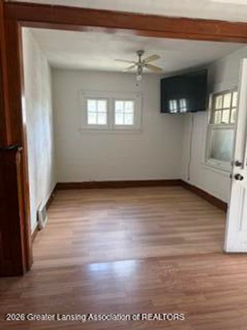 1330 Lansing Avenue, Lansing, MI 48915