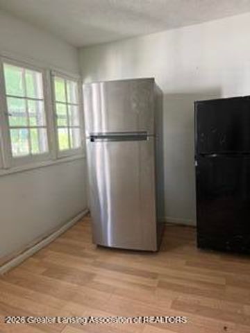 1330 Lansing Avenue, Lansing, MI 48915