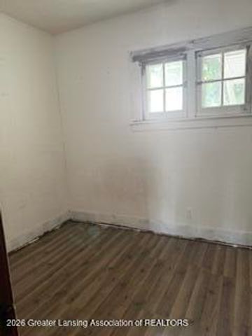 1330 Lansing Avenue, Lansing, MI 48915