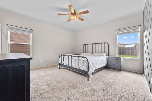13002 HEATHERS ELM, St Hedwig, TX 78152