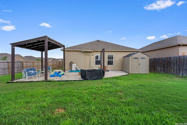 13002 HEATHERS ELM, St Hedwig, TX 78152