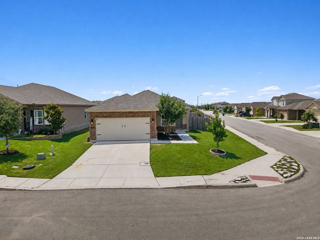 13002 HEATHERS ELM, St Hedwig, TX 78152