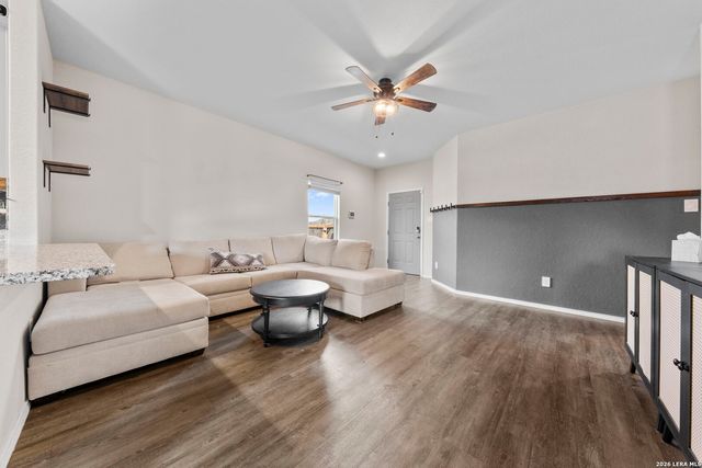 13002 HEATHERS ELM, St Hedwig, TX 78152