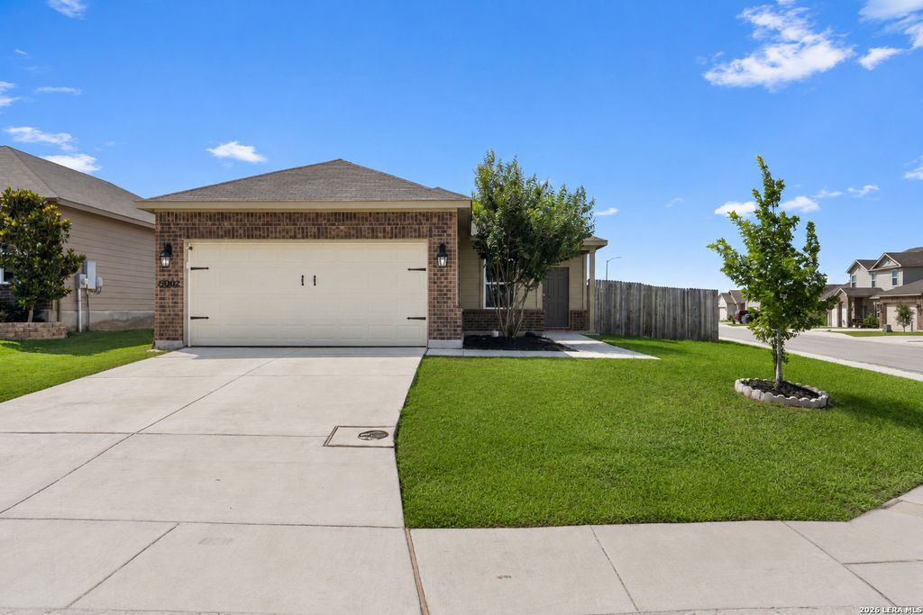 13002 HEATHERS ELM, St Hedwig, TX 78152