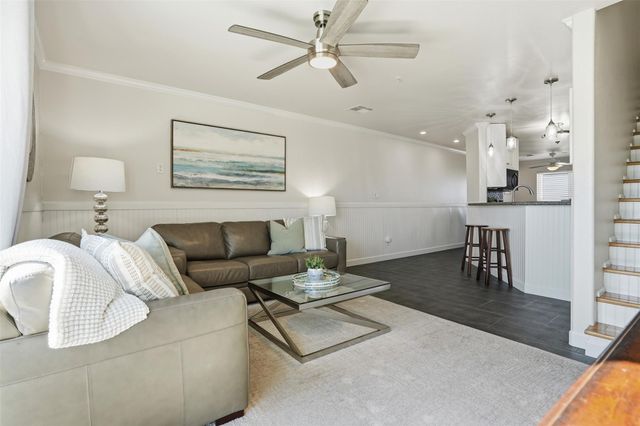 9520 Seawall Boulevard 353, Galveston, TX 77554