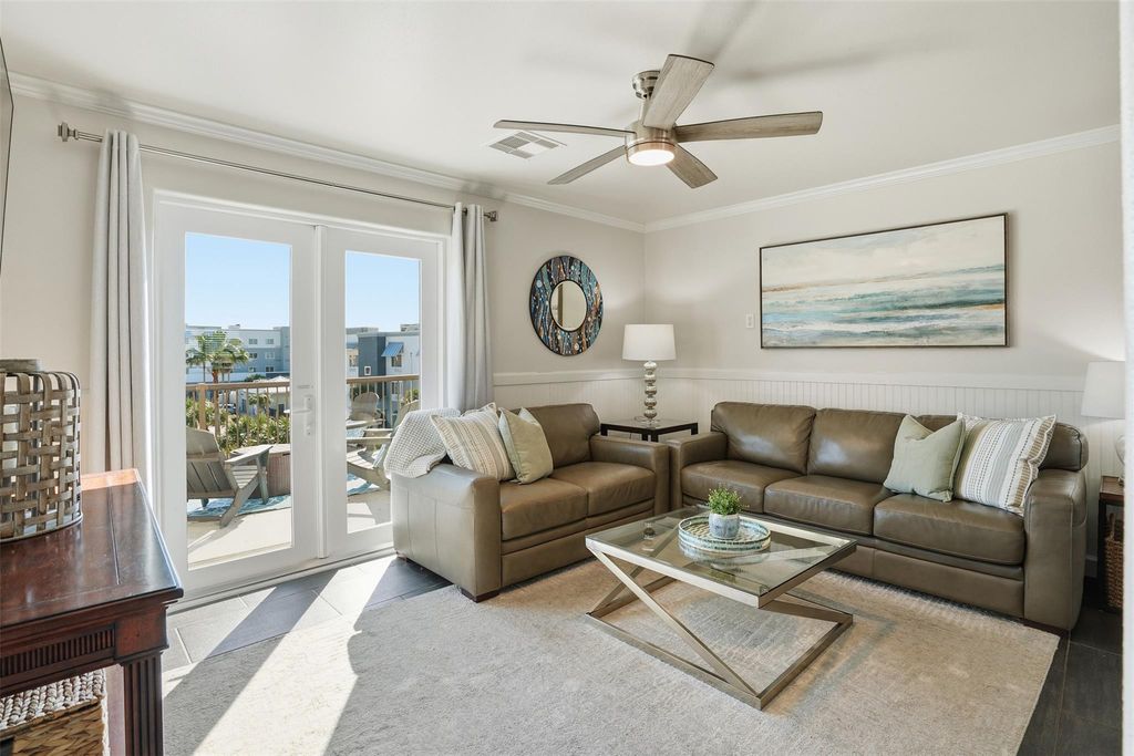 9520 Seawall Boulevard 353, Galveston, TX 77554