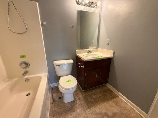 355 Donna Dr, Clarksville, TN 37042