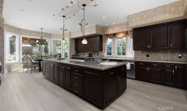 3 Weybridge Court, Newport Beach, CA 92660
