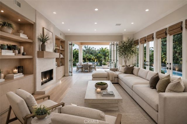 3 Weybridge Court, Newport Beach, CA 92660