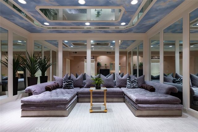 3 Weybridge Court, Newport Beach, CA 92660