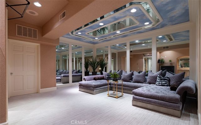 3 Weybridge Court, Newport Beach, CA 92660