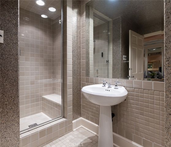 3 Weybridge Court, Newport Beach, CA 92660
