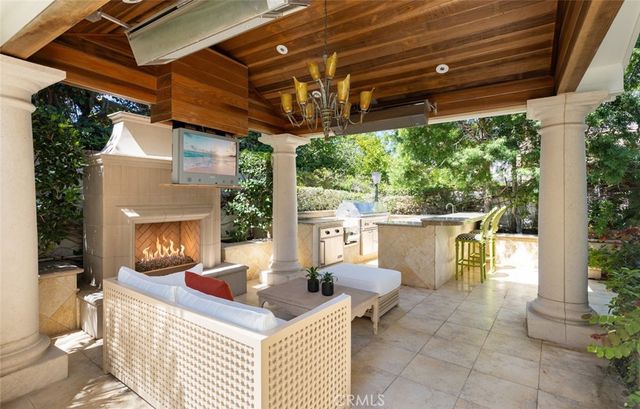 3 Weybridge Court, Newport Beach, CA 92660