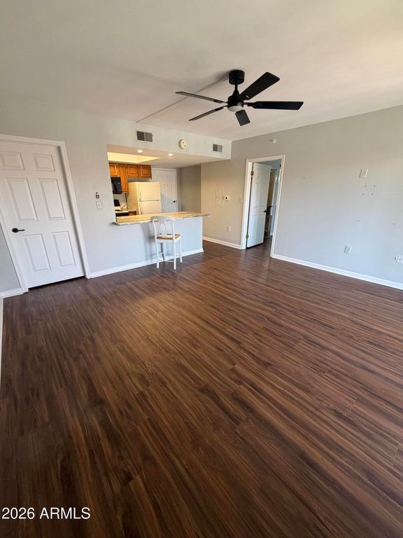 10330 W THUNDERBIRD Boulevard C309, Sun City, AZ 85351 — photo 5