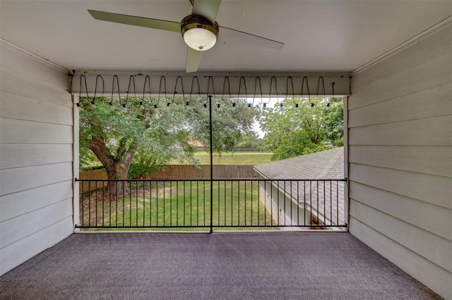 15110 Torry Pines Road, Houston, TX 77062
