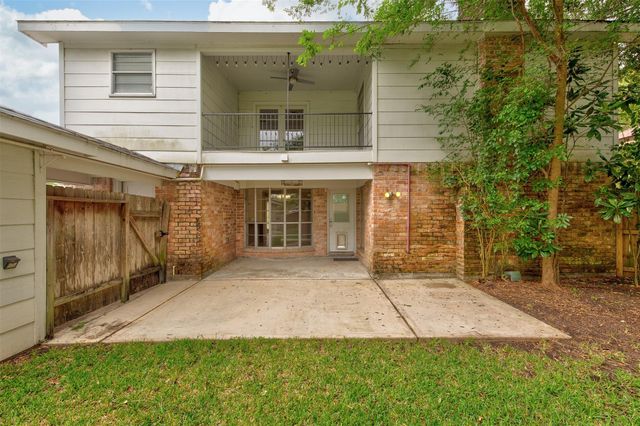 15110 Torry Pines Road, Houston, TX 77062