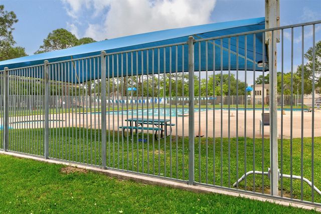 15110 Torry Pines Road, Houston, TX 77062