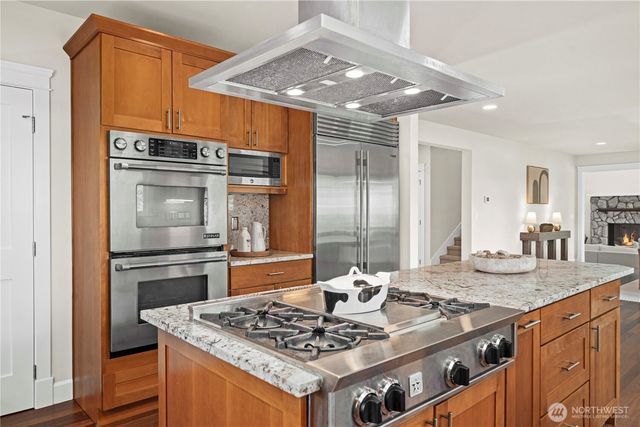 11028 E Riverside Drive, Bothell, WA 98011