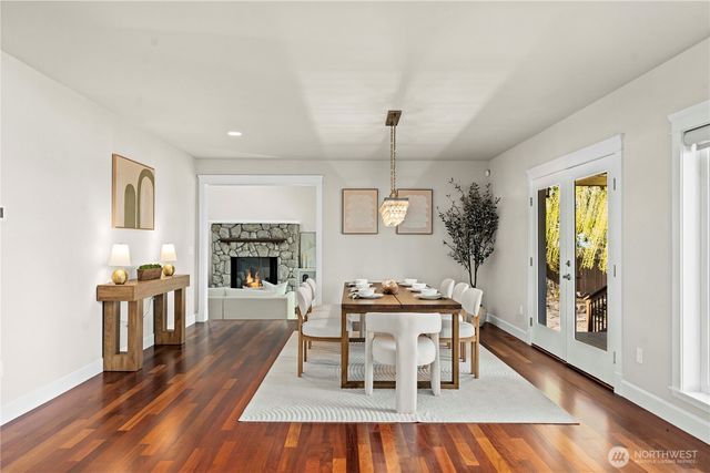 11028 E Riverside Drive, Bothell, WA 98011