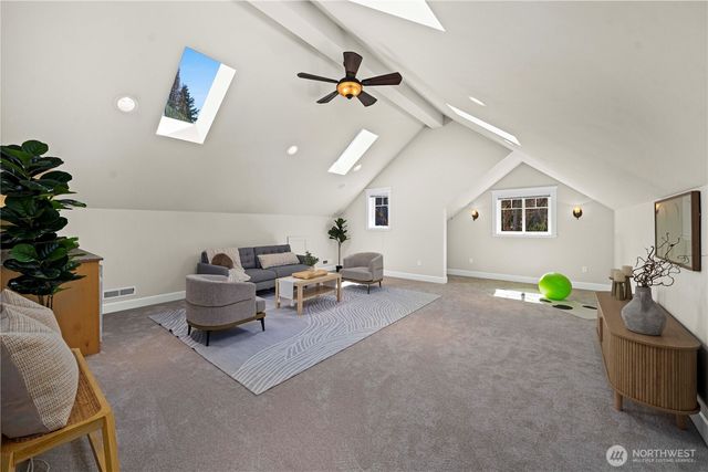 11028 E Riverside Drive, Bothell, WA 98011