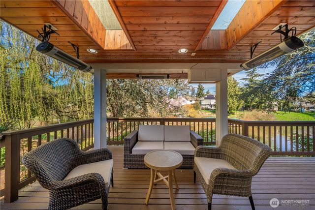 11028 E Riverside Drive, Bothell, WA 98011