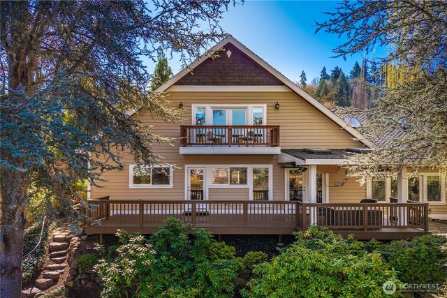 11028 E Riverside Drive, Bothell, WA 98011