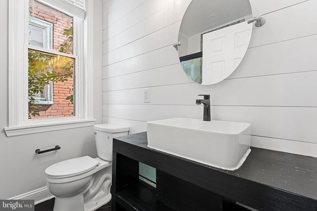 108 E HORTTER ST, Philadelphia, PA 19119