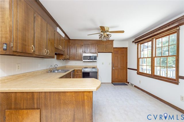 617 Rebel Ridge Rd, South Chesterfield, VA 23834