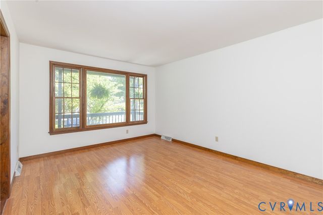 617 Rebel Ridge Rd, South Chesterfield, VA 23834