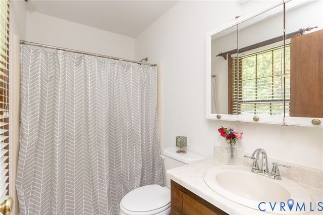 617 Rebel Ridge Rd, South Chesterfield, VA 23834