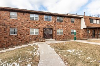 1206 21st Ave Place, Coralville, IA 52241