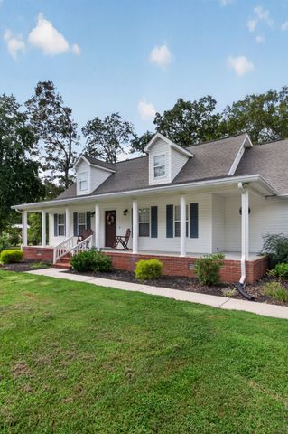 258 Oak Place Dr, Smithville, TN 37166